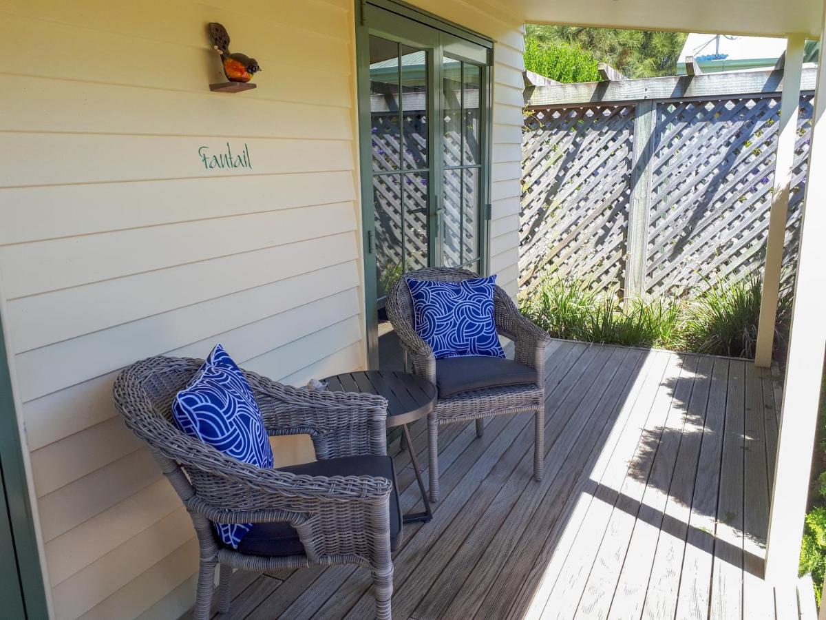Clive Colonial Cottages Exterior photo